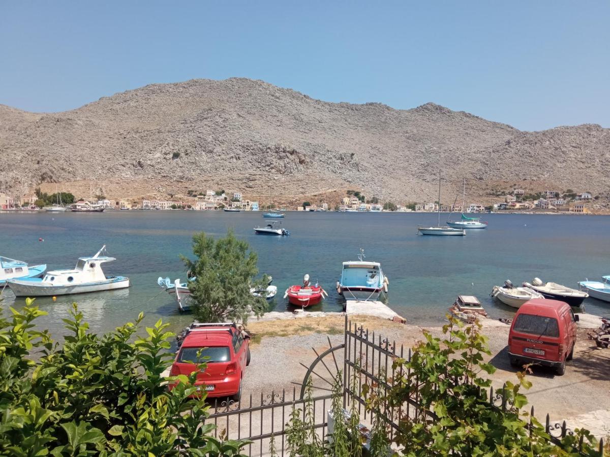 Pedi Breeze Apartment Symi