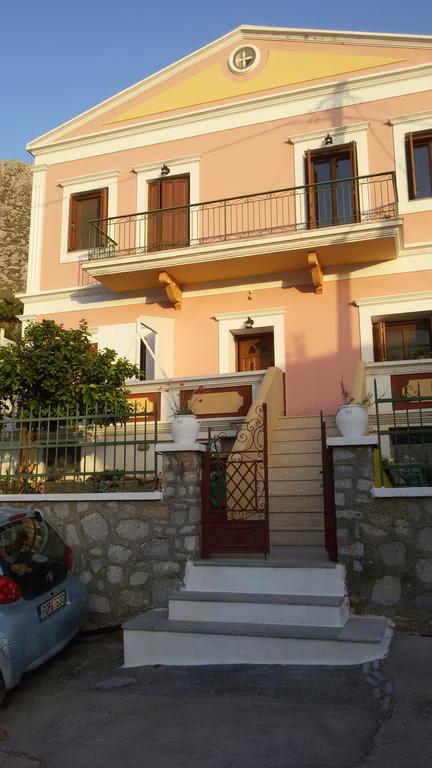 Pedi Breeze * Symi